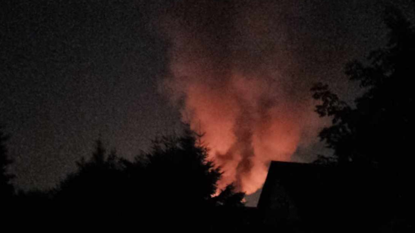 Pożar na terenie sortowni odpadów w Nadarzynie