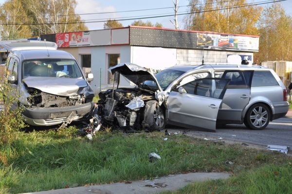 Zderzenie trzech samochodów